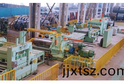 Slitting and cutting to length integrated production line